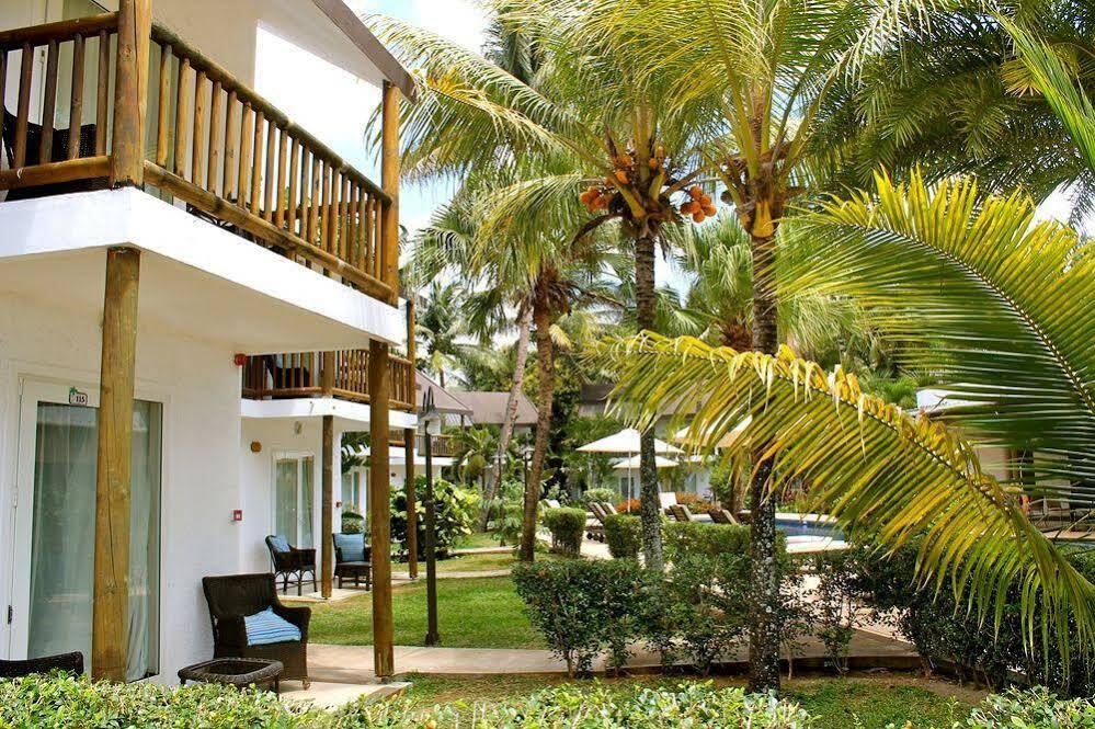 Cocotiers Hotel - Mauritius Baie-du-Tombeau Extérieur photo